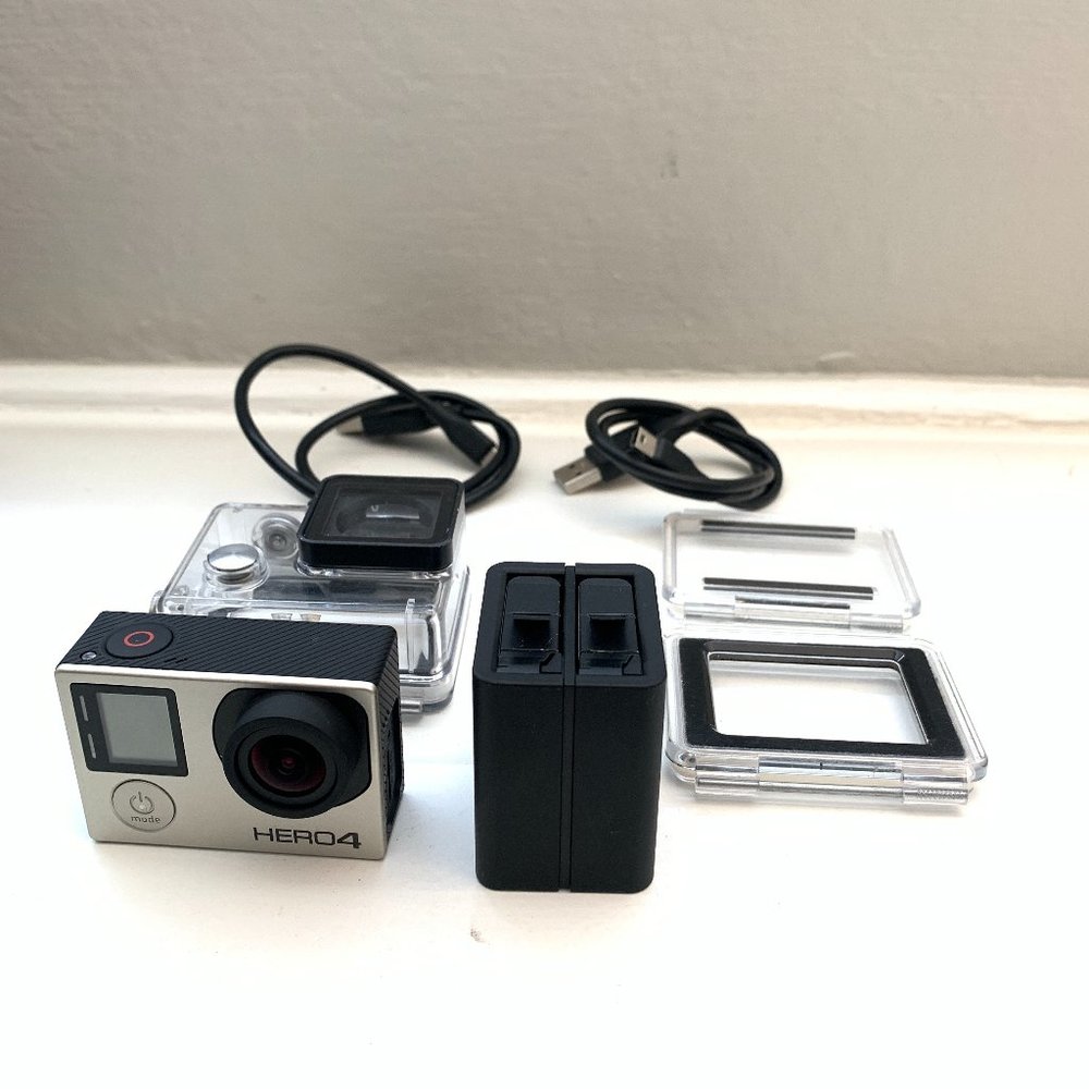 GoPro Hero 4 Silver - Picture 2 of 2